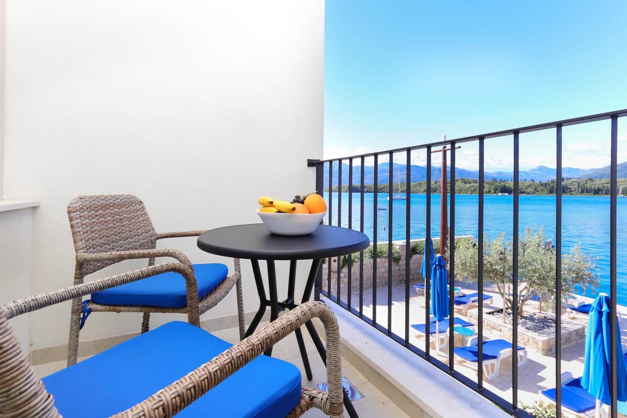 Apartments Maestral Tivat Exterior foto